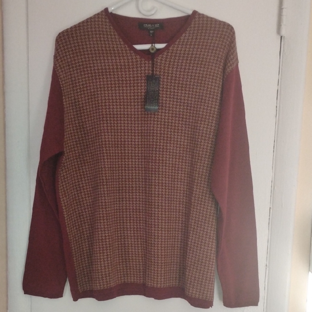 Murano V-Neck Sweater in Red and Brown